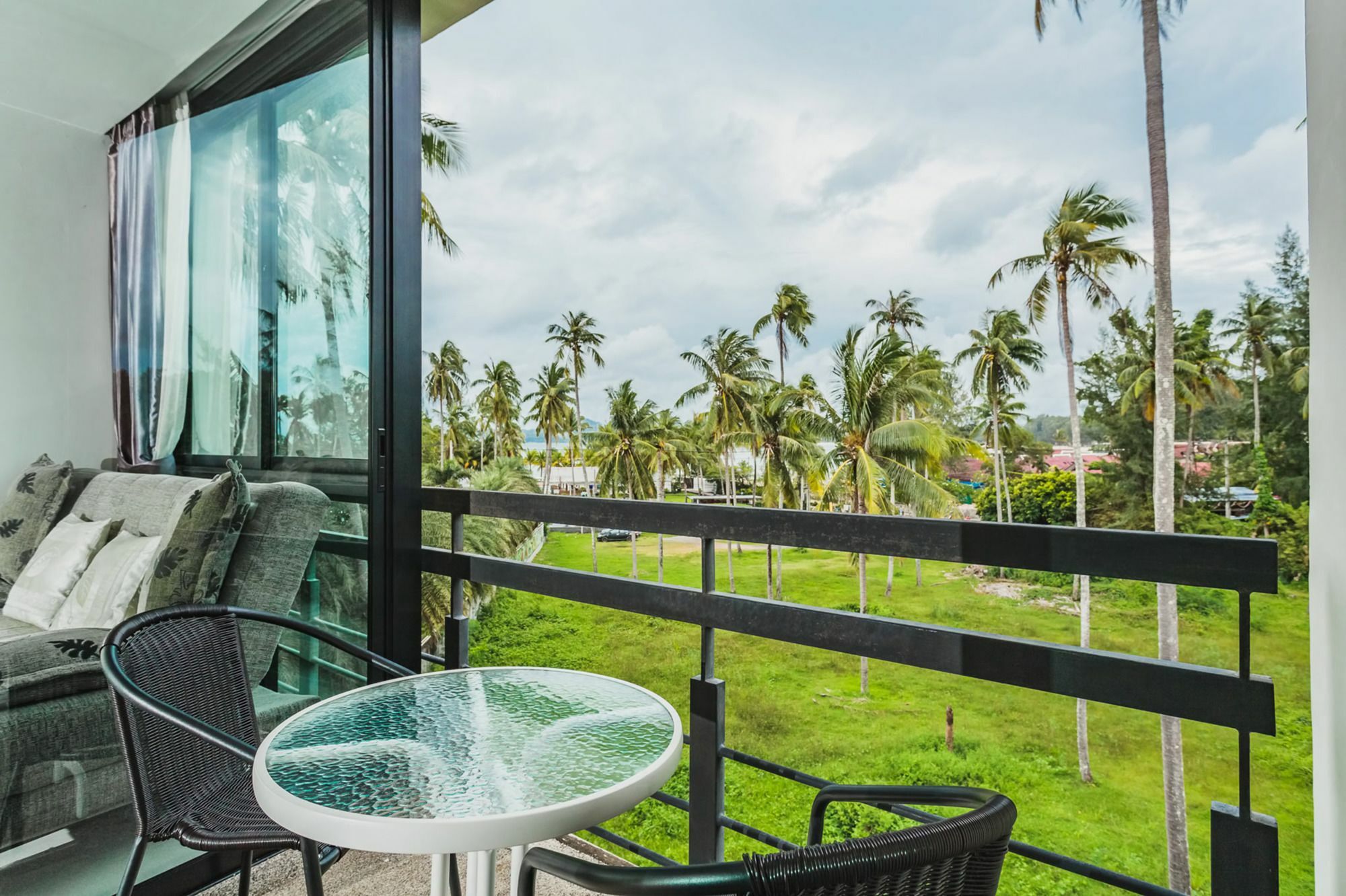 Condo In Bangtao In Kris Condo 402 Phuket Zewnętrze zdjęcie